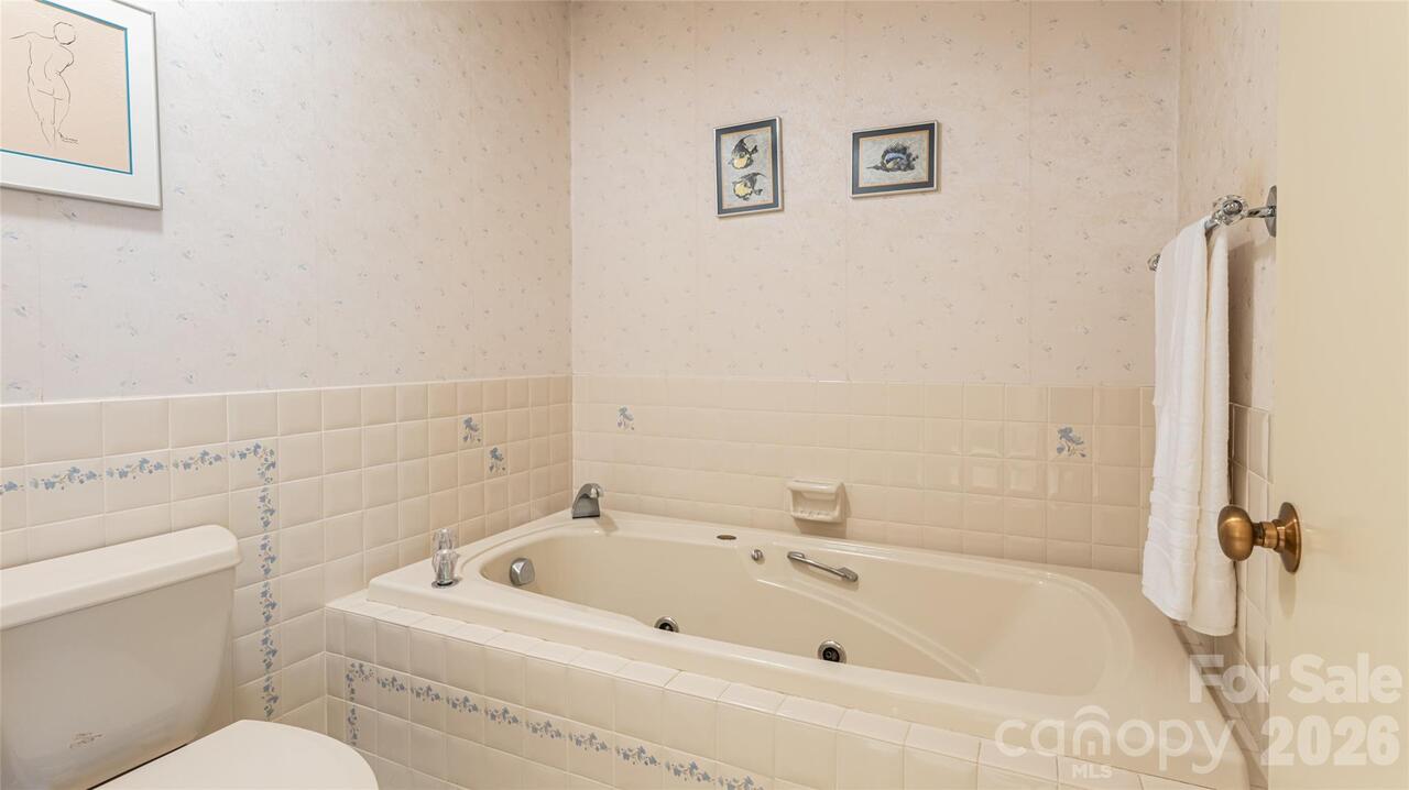 Listing Photo 27