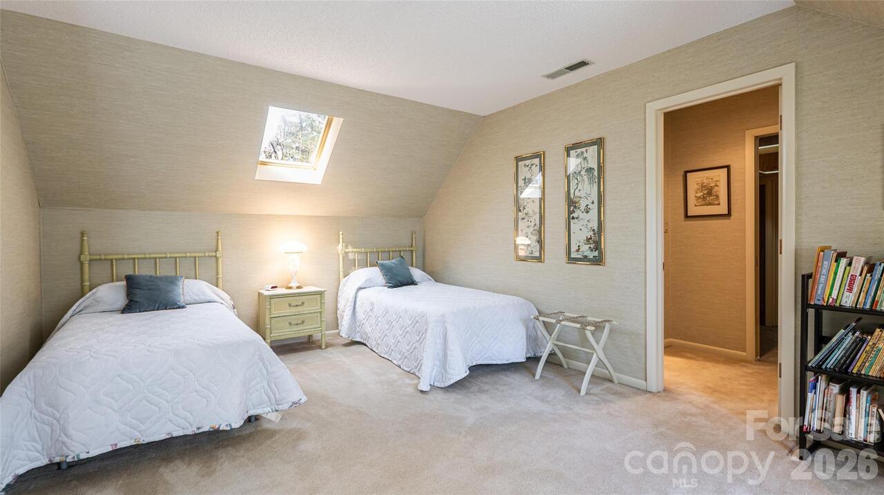 Listing Photo 33