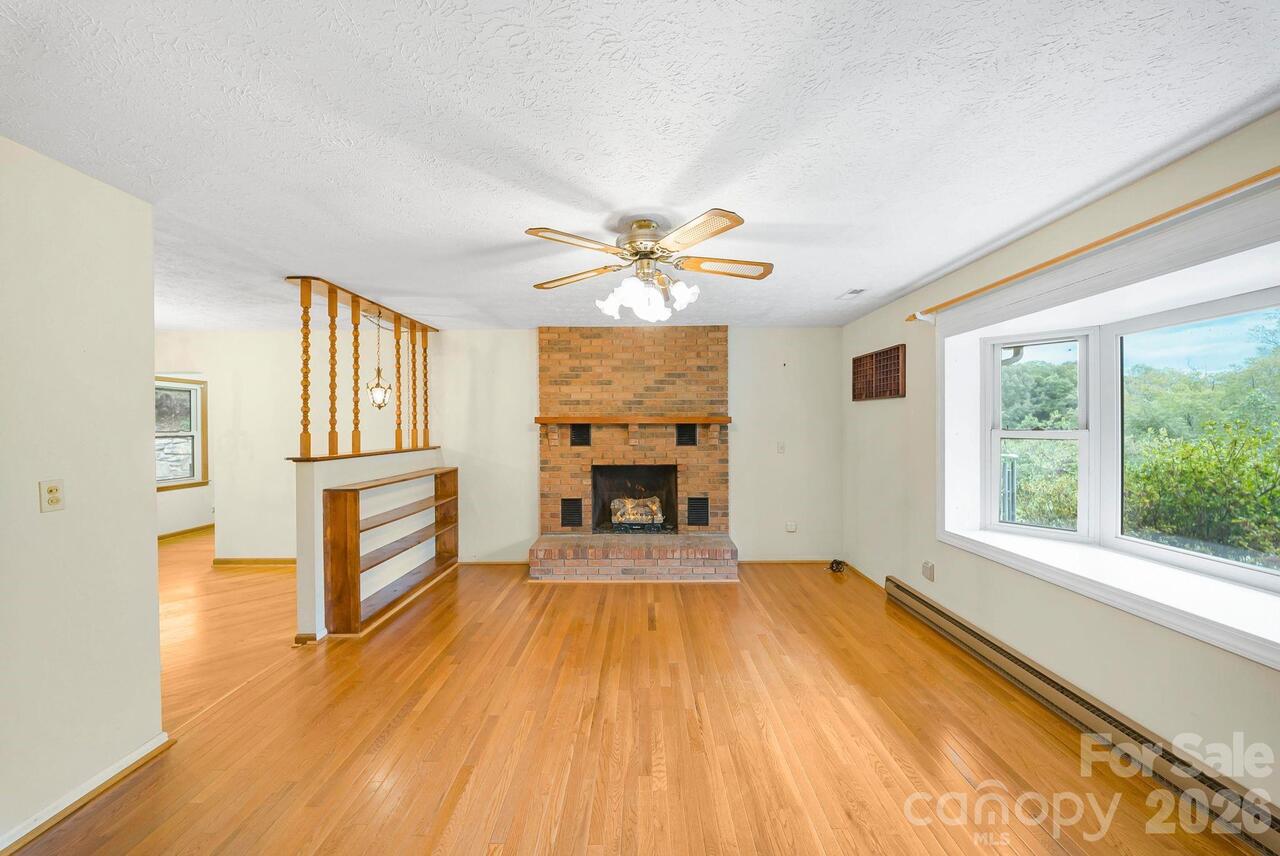 Listing Photo 20