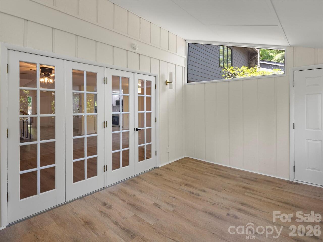 Listing Photo 15
