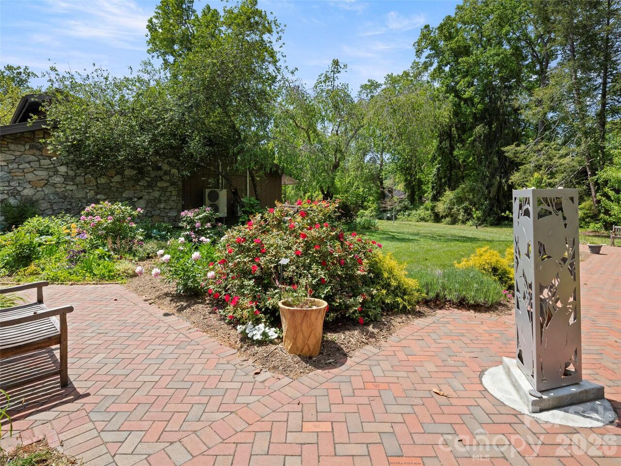 Listing Photo 29