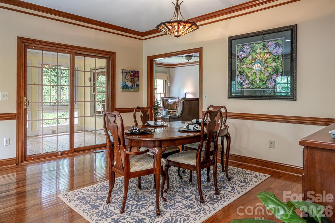 Listing Photo 16