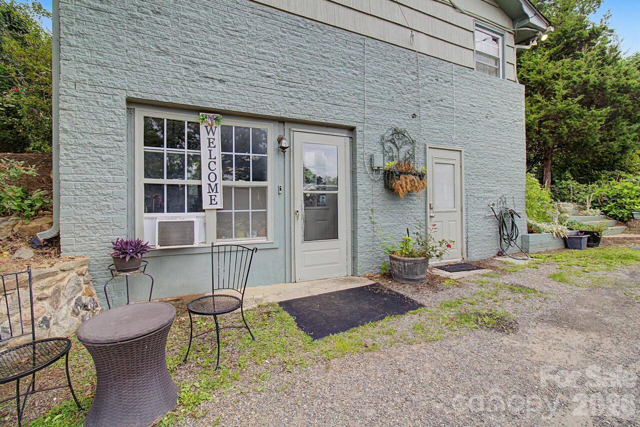 Listing Photo 22