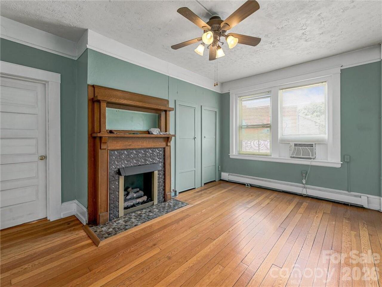 Listing Photo 13
