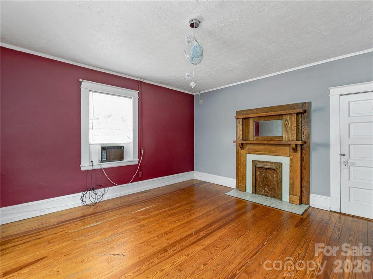 Listing Photo 18