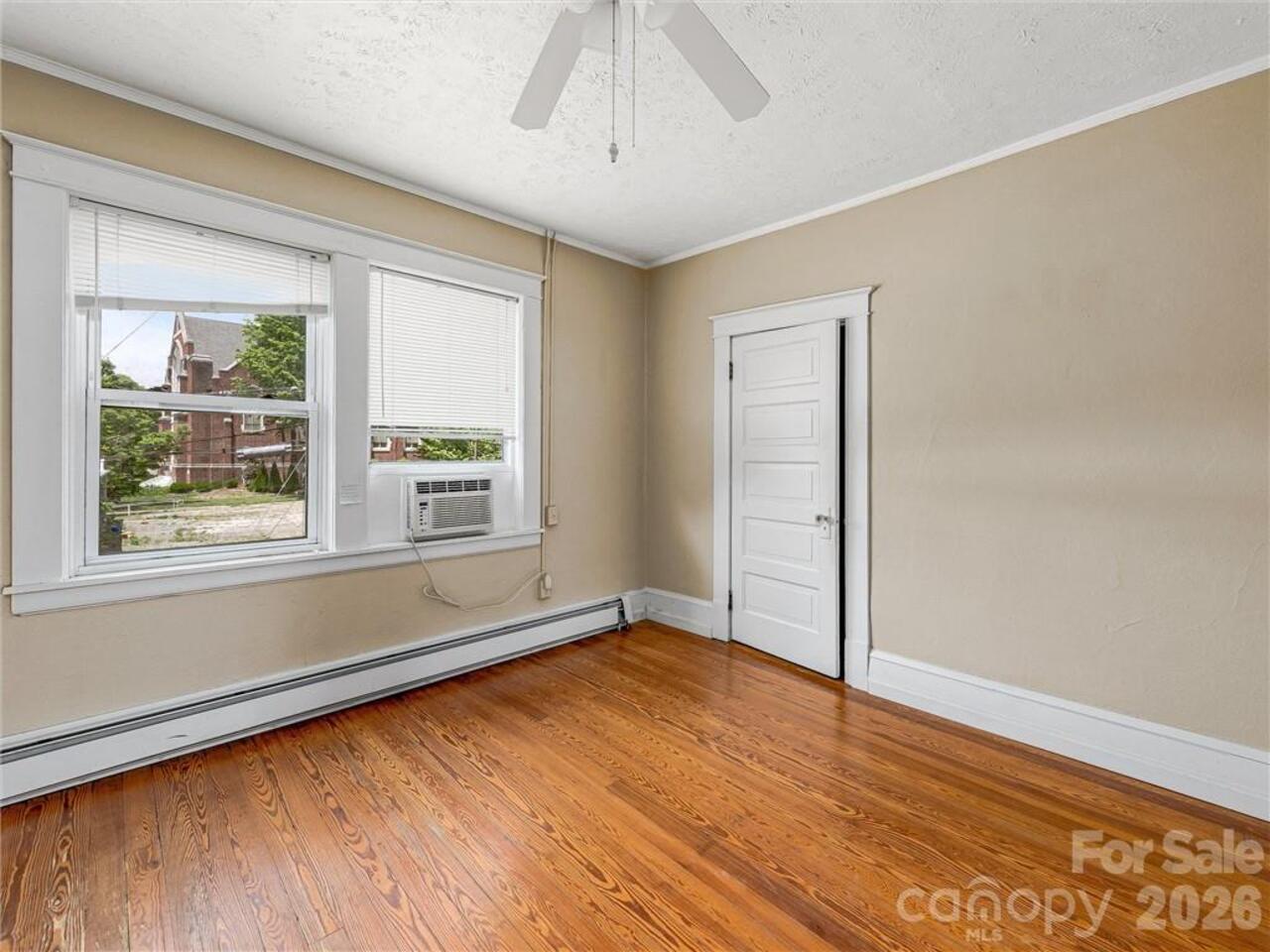 Listing Photo 22