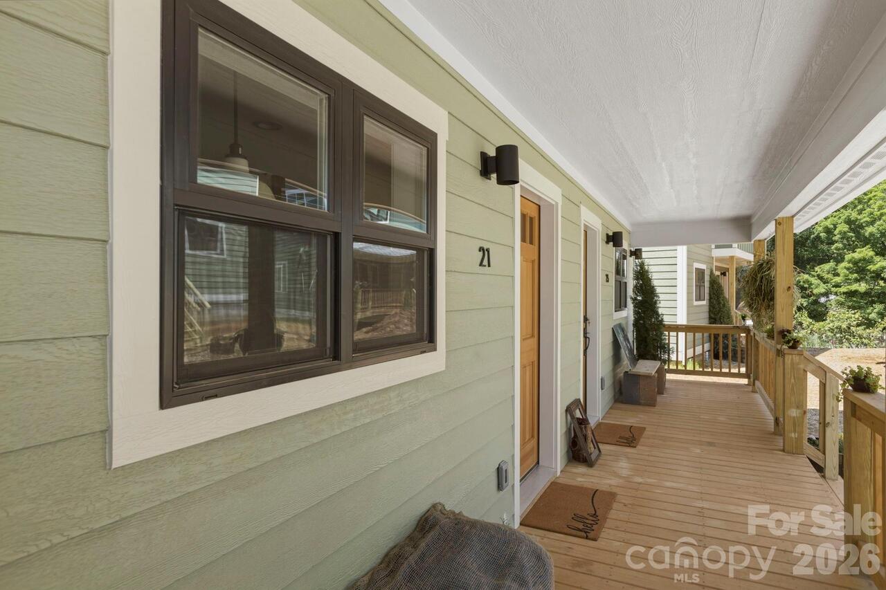 Listing Photo 6