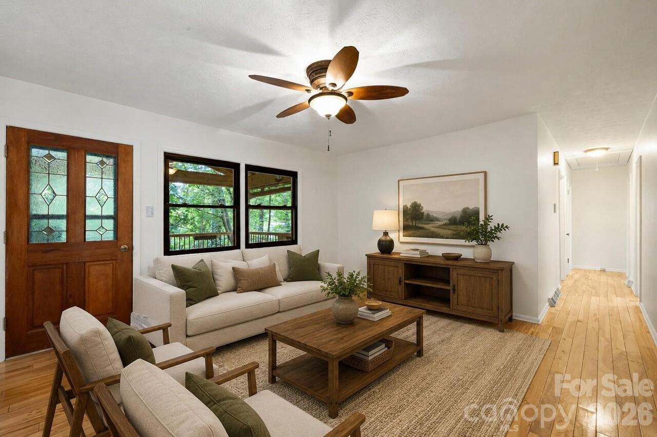 Listing Photo 9