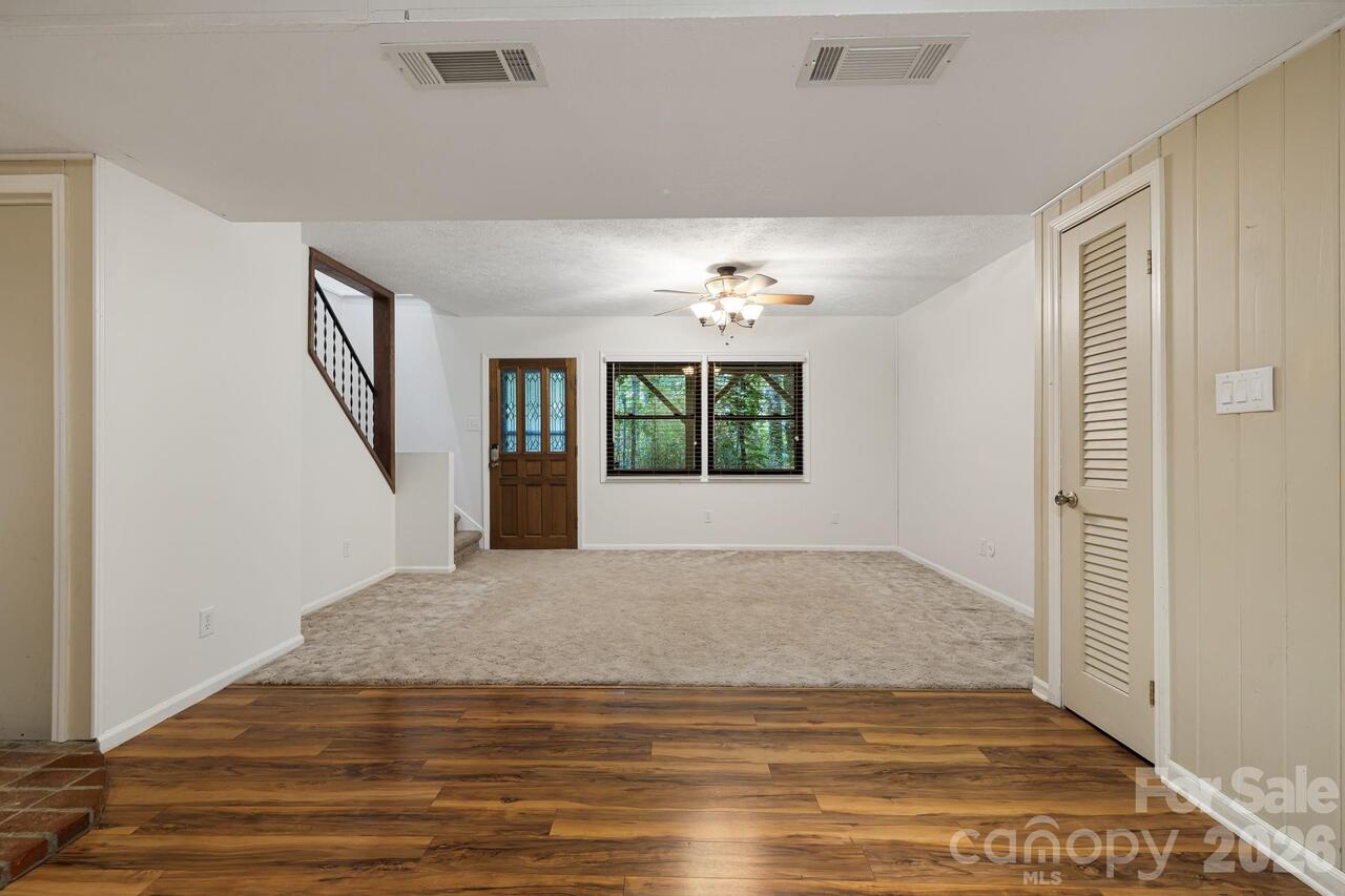 Listing Photo 34
