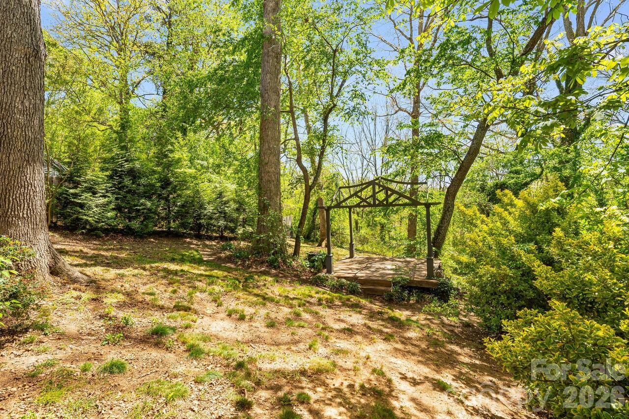 Listing Photo 29