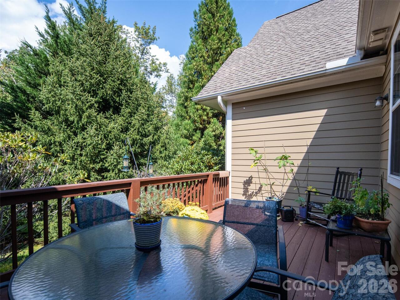 Listing Photo 18
