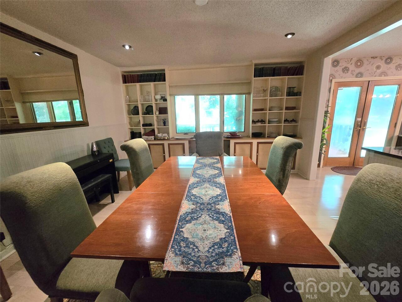 Listing Photo 15