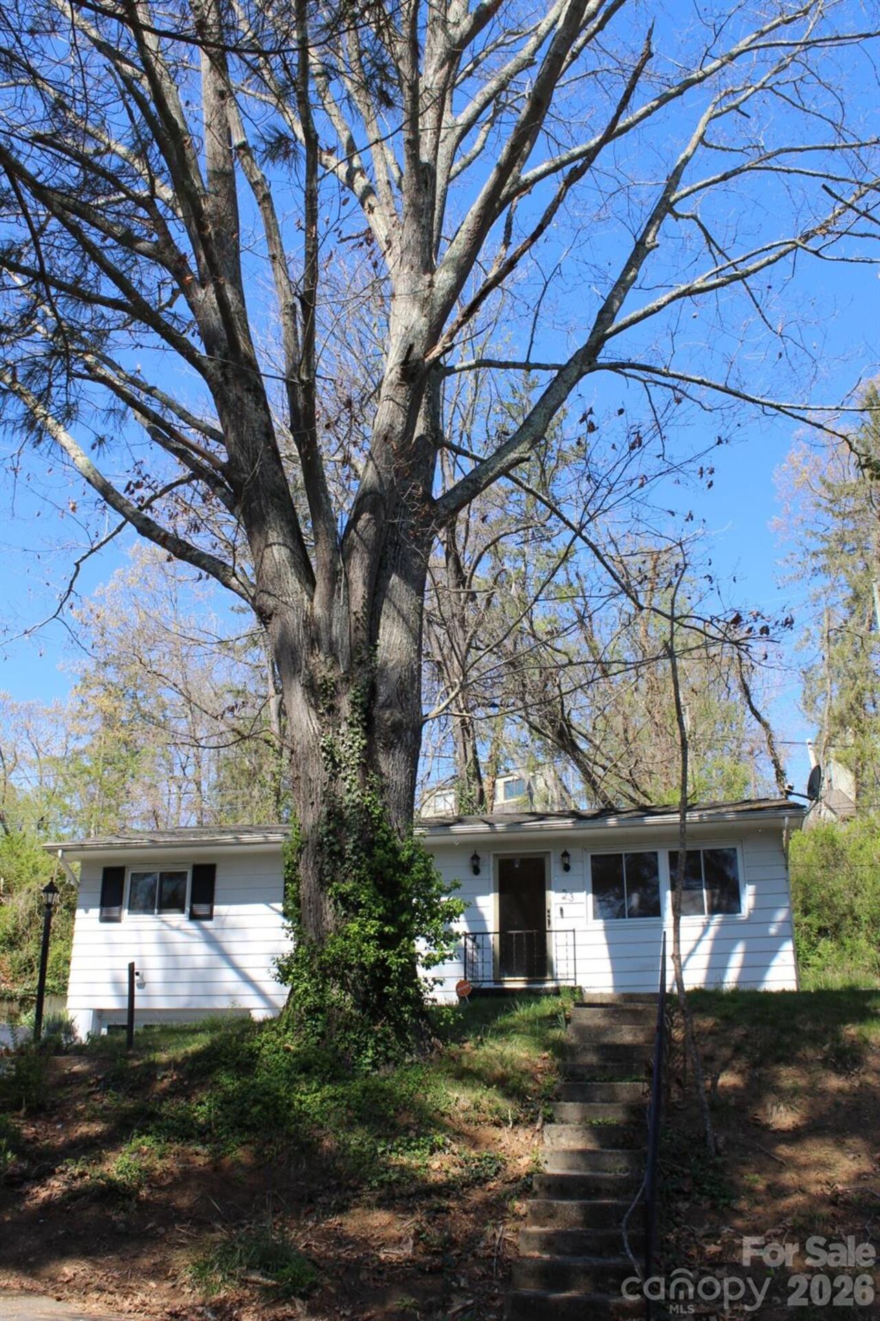 Listing Photo 6