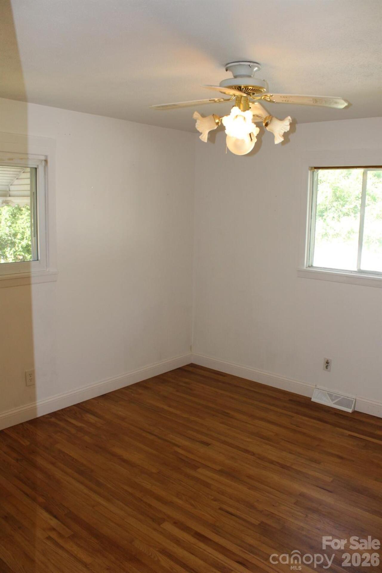 Listing Photo 25