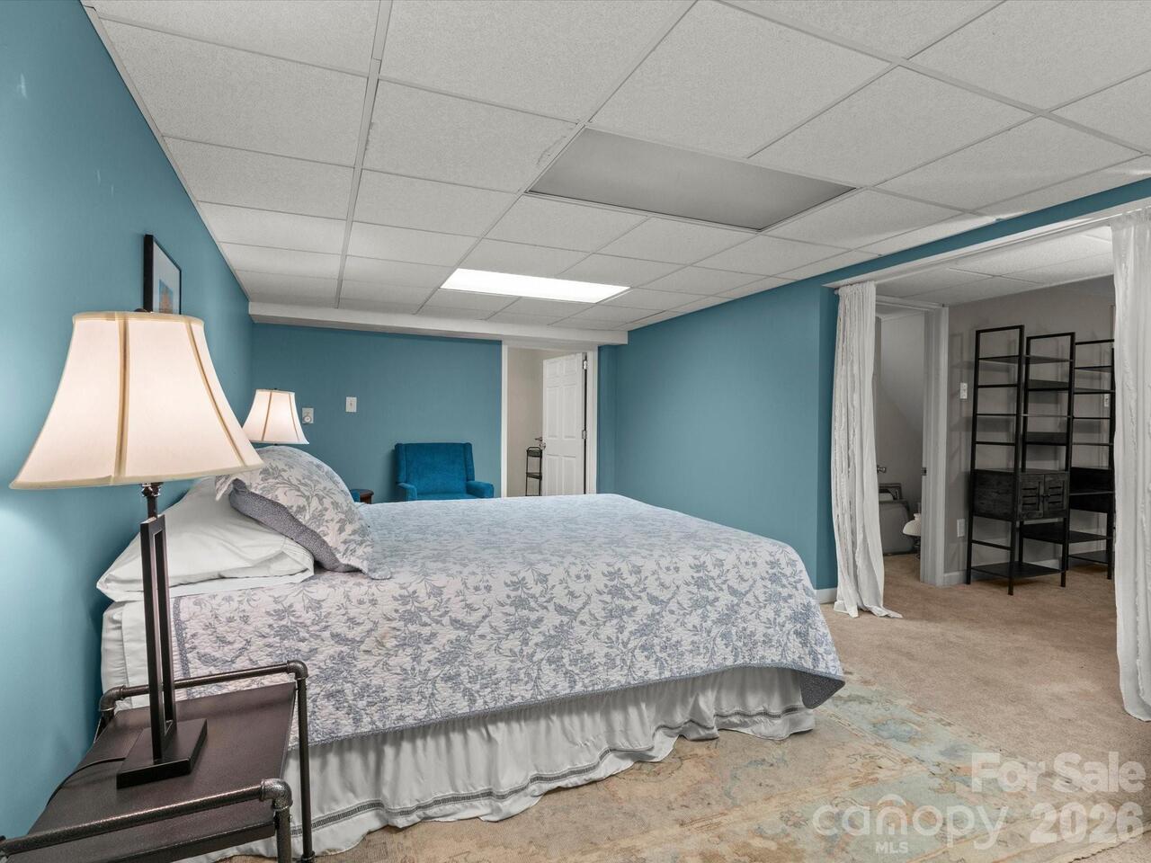 Listing Photo 32