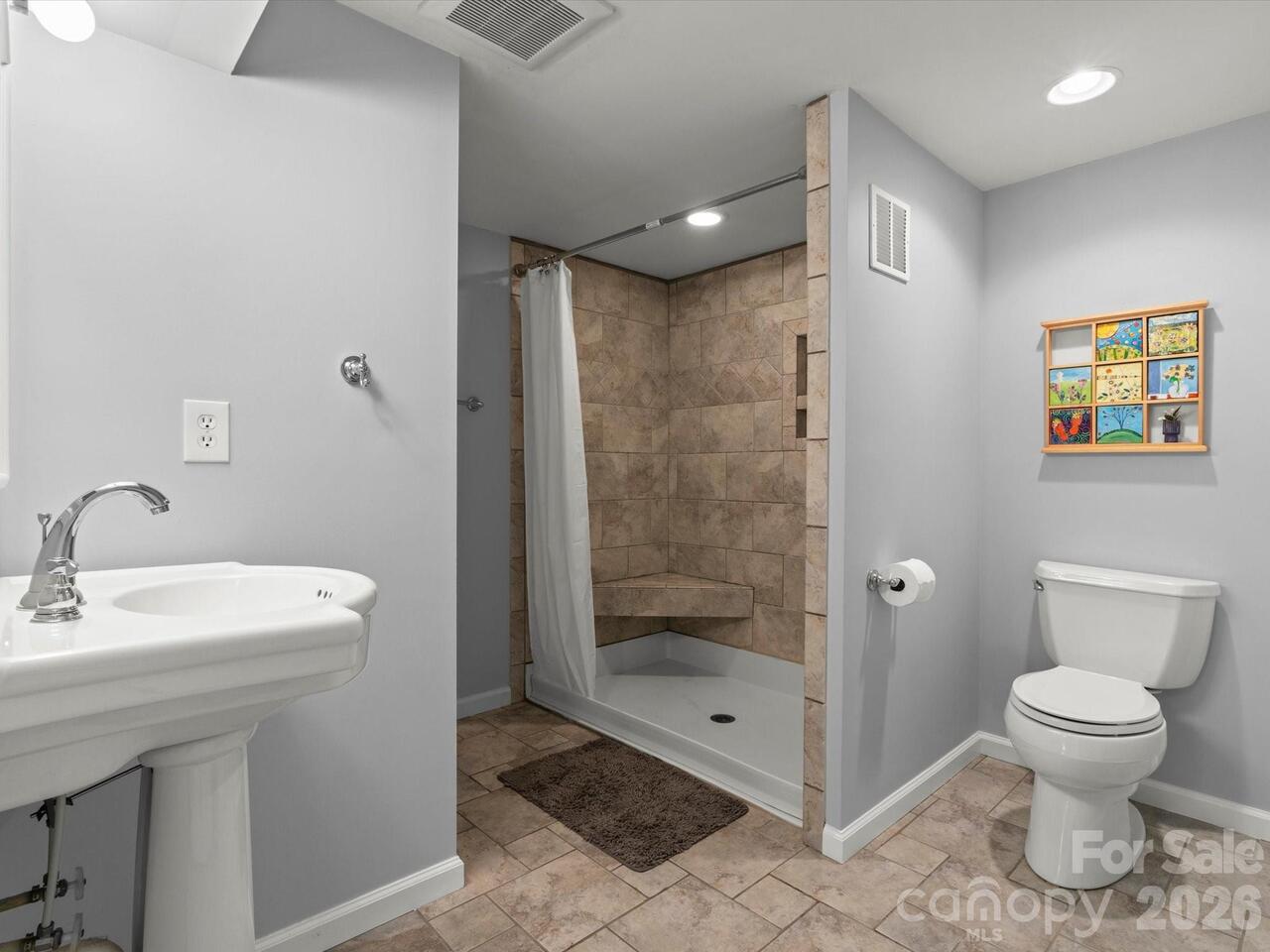 Listing Photo 34