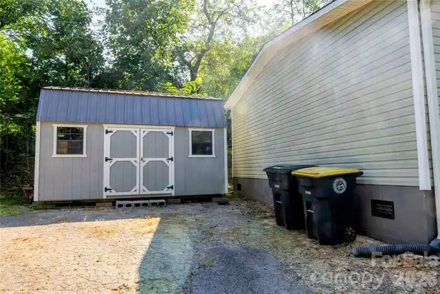 Listing Photo 19
