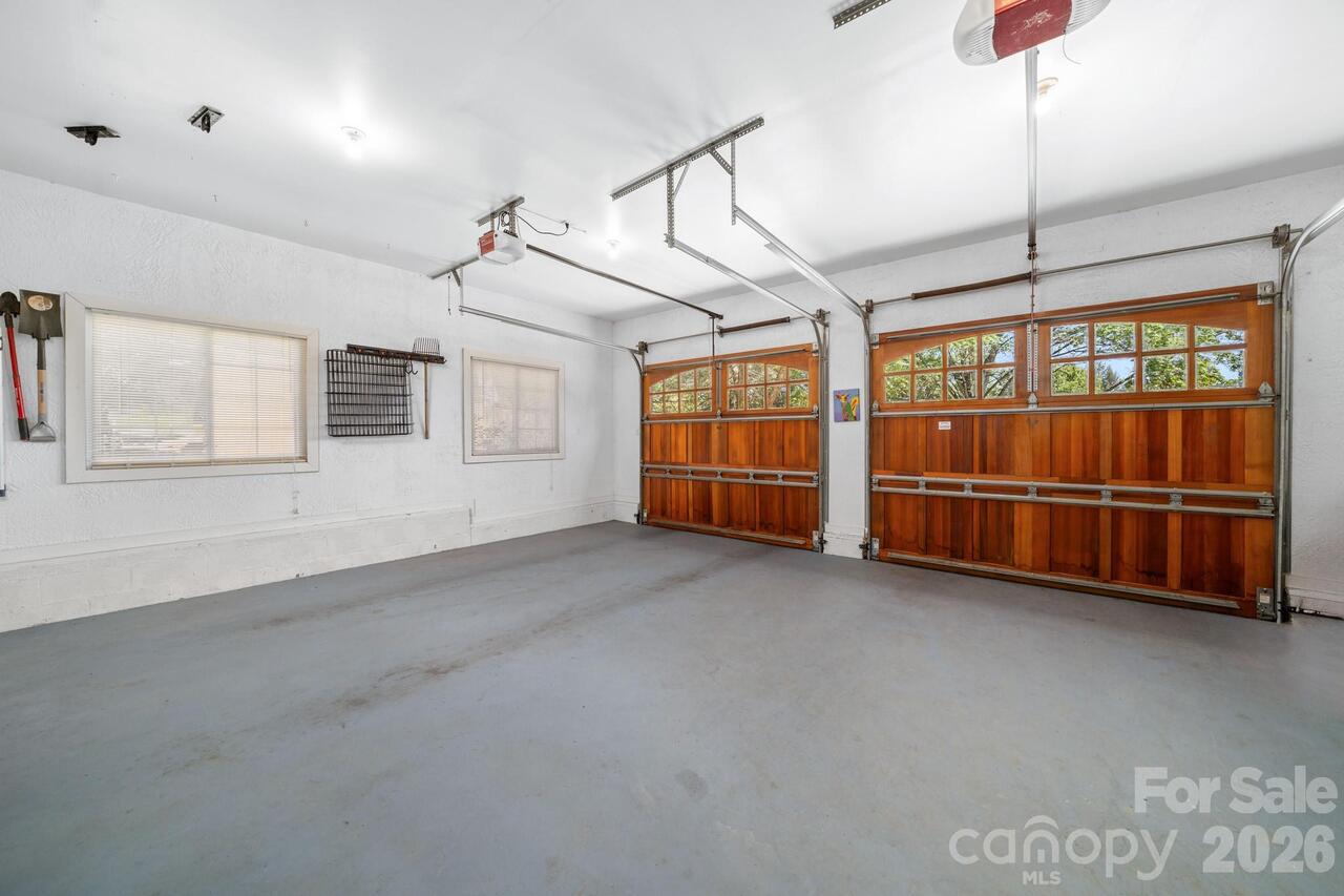 Listing Photo 42