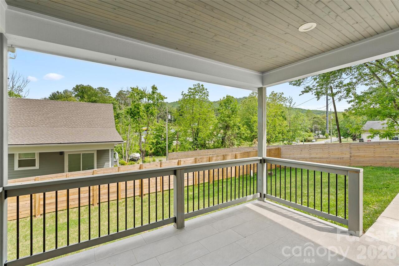 Listing Photo 38