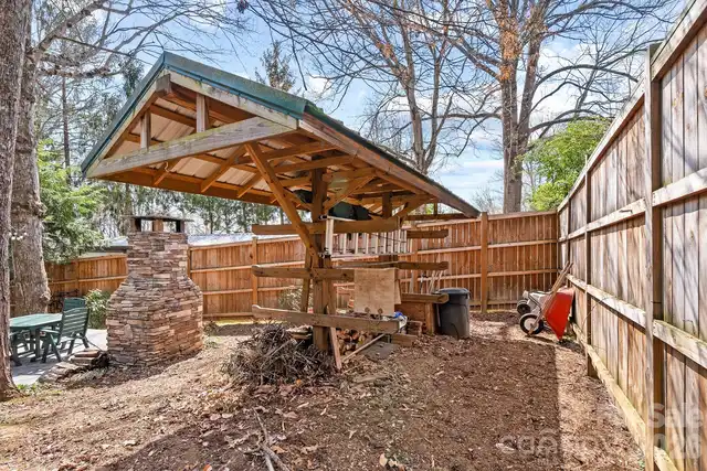 Listing Photo 29