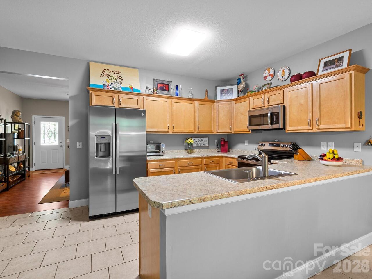 Listing Photo 8