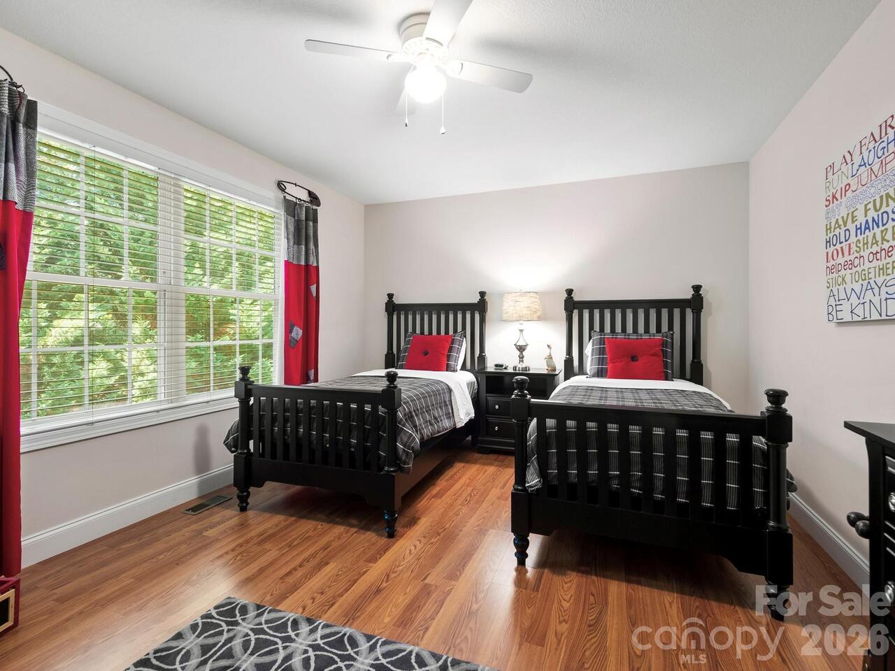 Listing Photo 25