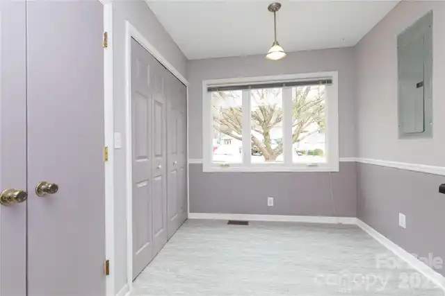 Listing Photo 10