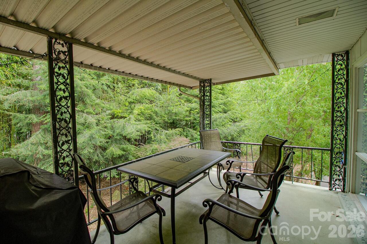 Listing Photo 23
