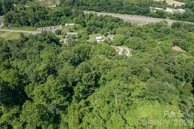 Listing Photo 15