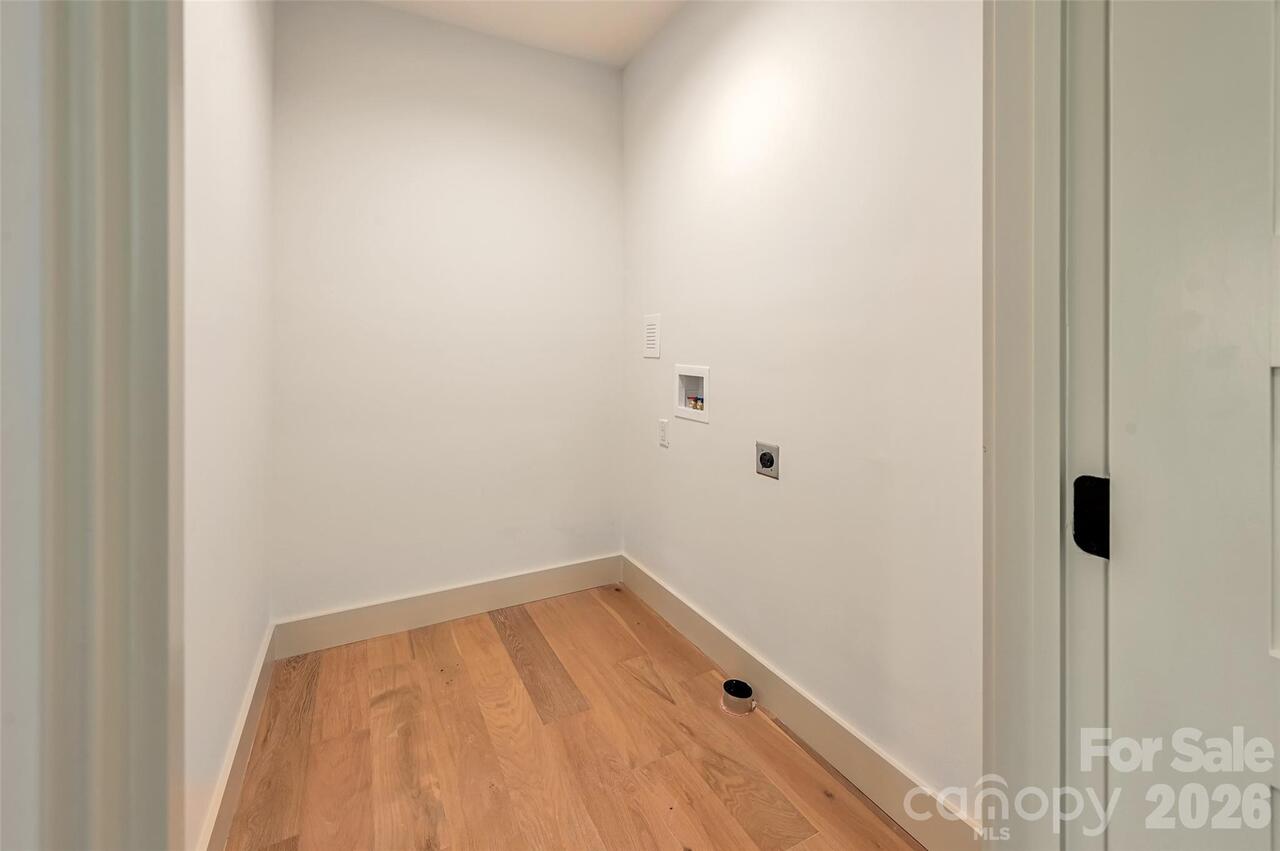 Listing Photo 13
