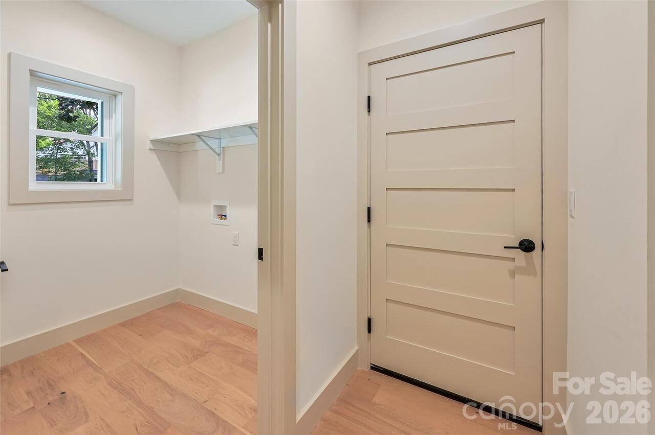 Listing Photo 17