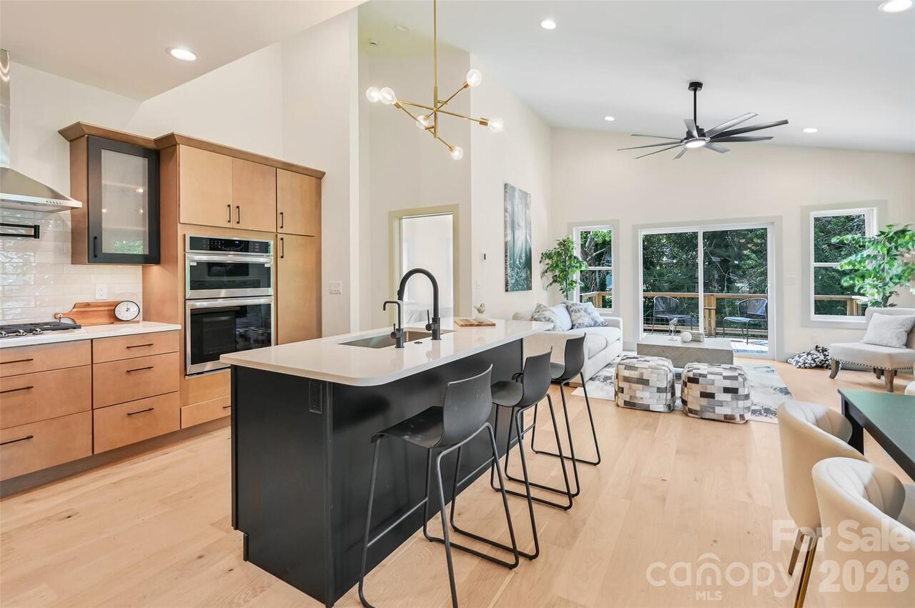 Listing Photo 19