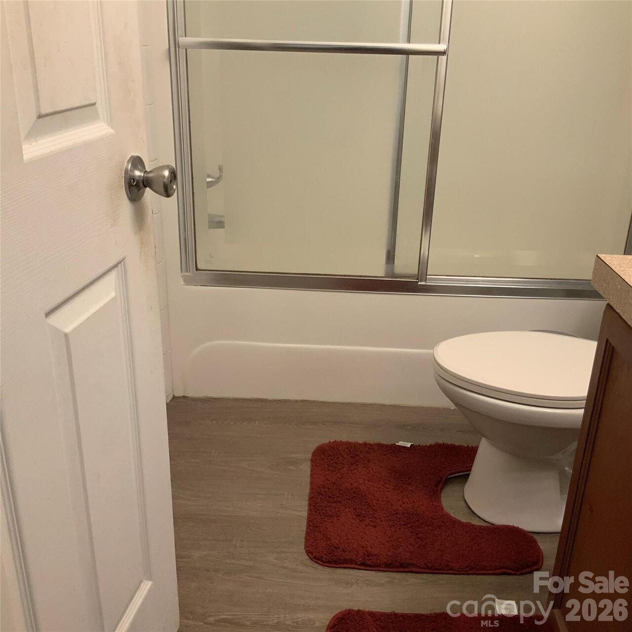 Listing Photo 15