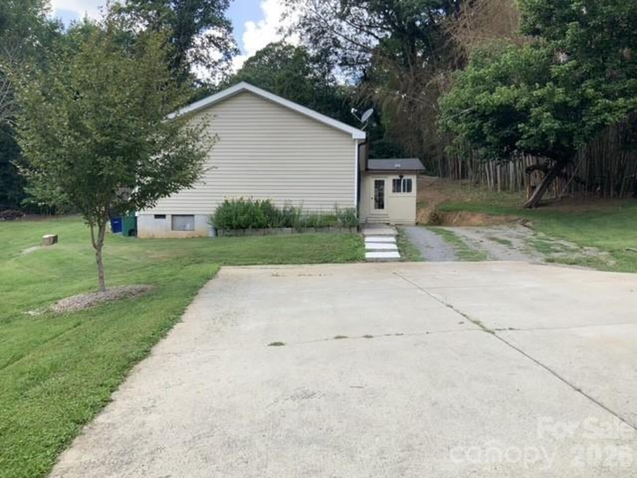 Listing Photo 22