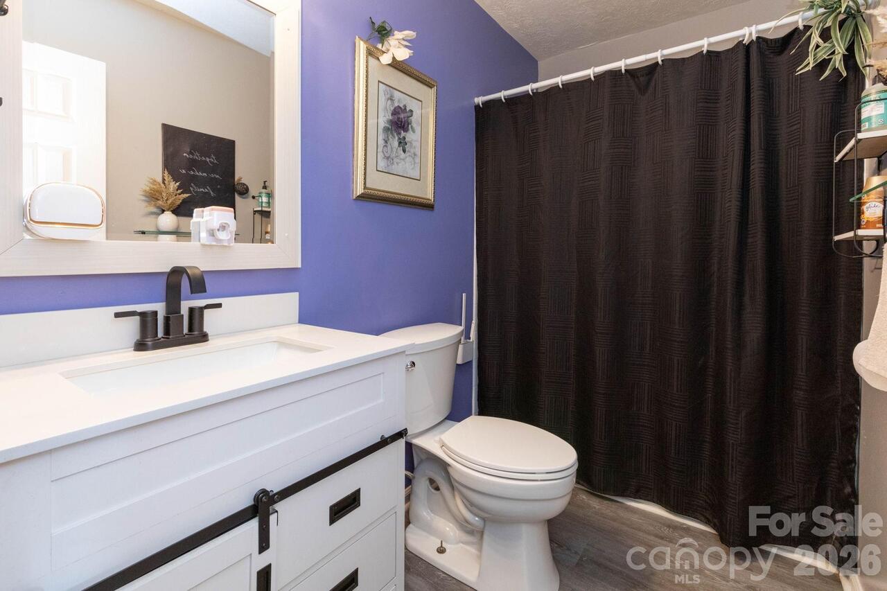 Listing Photo 17