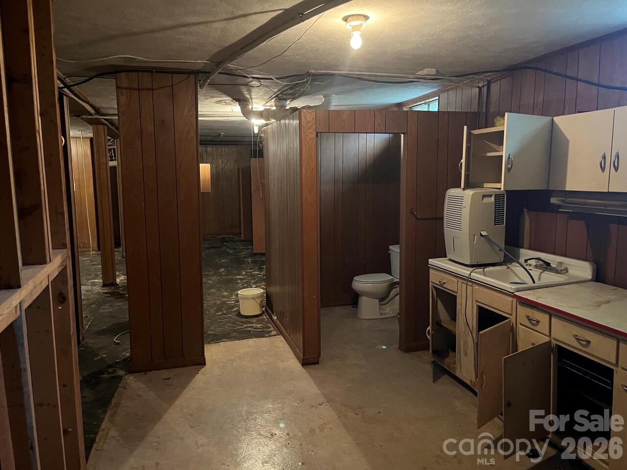 Listing Photo 18
