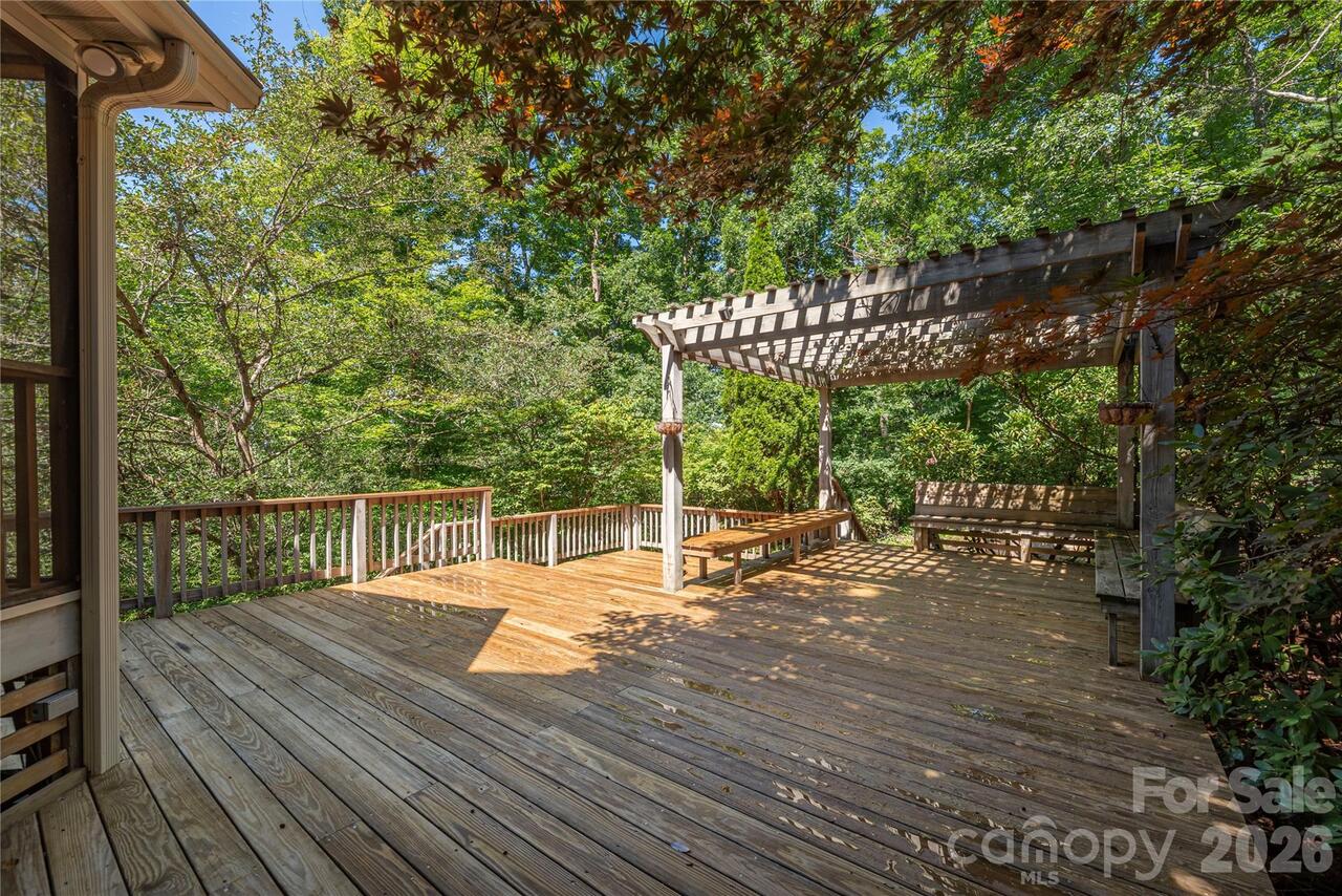 Listing Photo 7