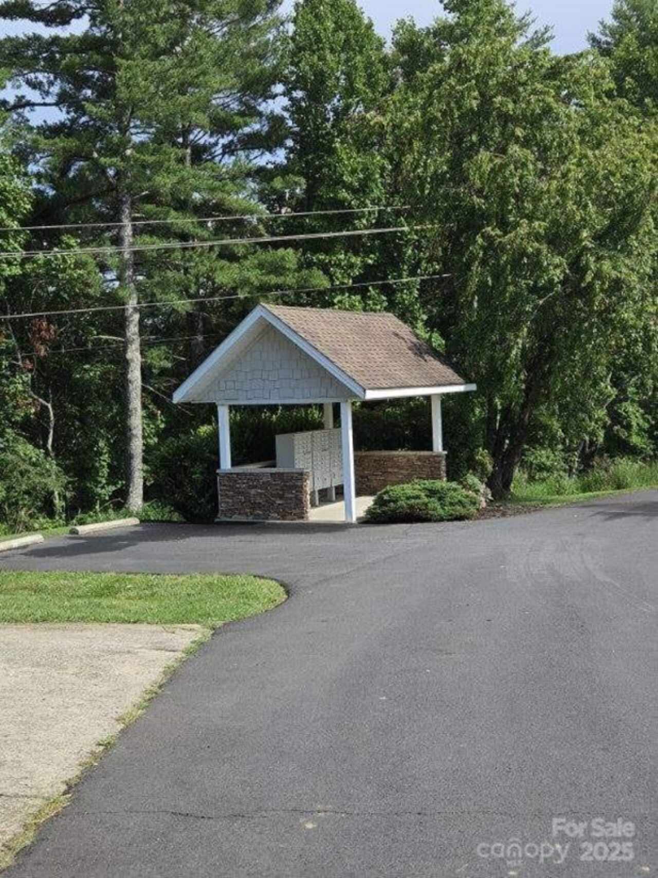 Listing Photo 13