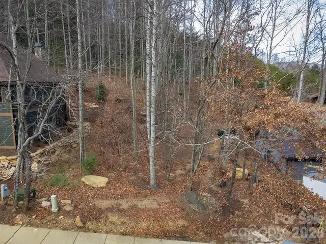 Listing Photo 18