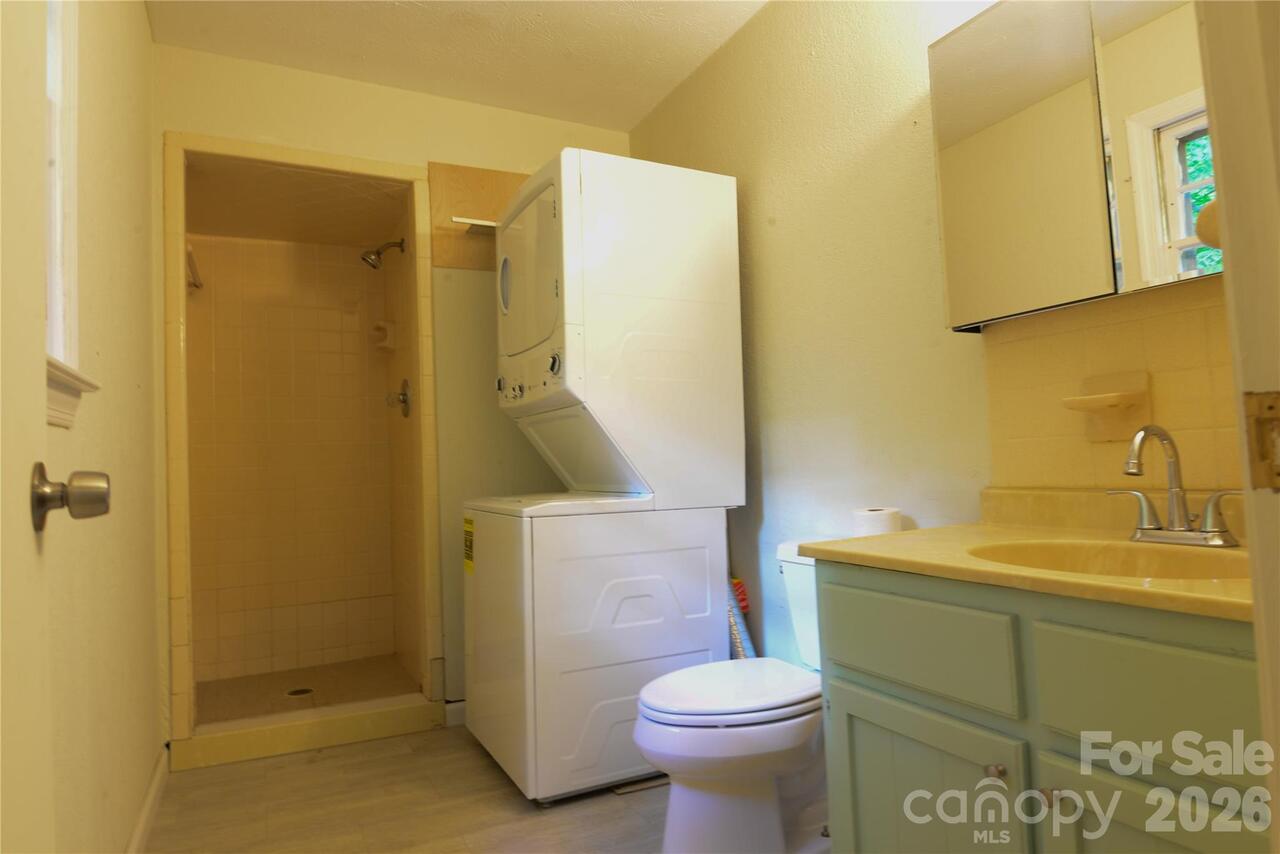 Listing Photo 18