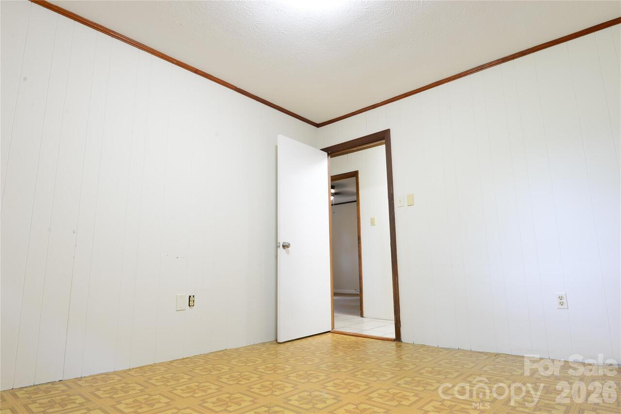 Listing Photo 23