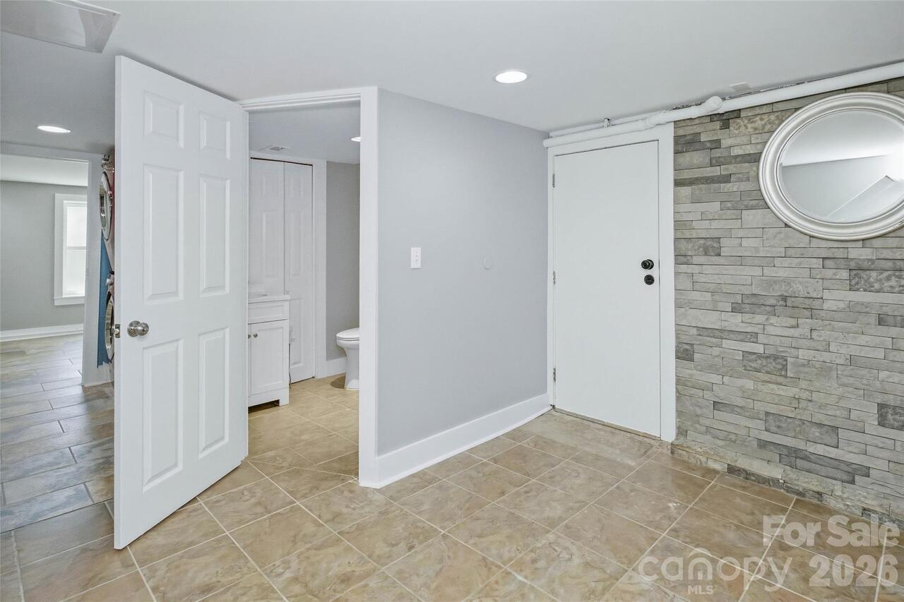Listing Photo 27