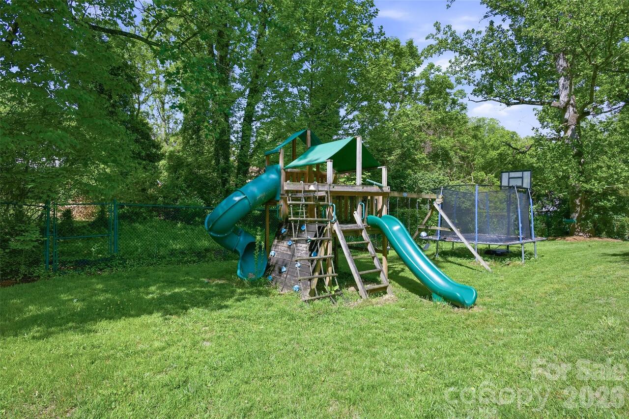 Listing Photo 42