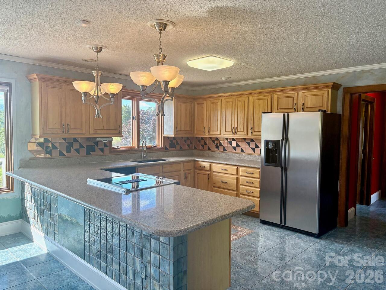 Listing Photo 11