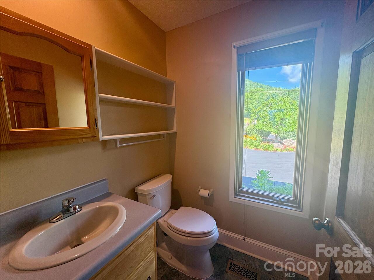 Listing Photo 22