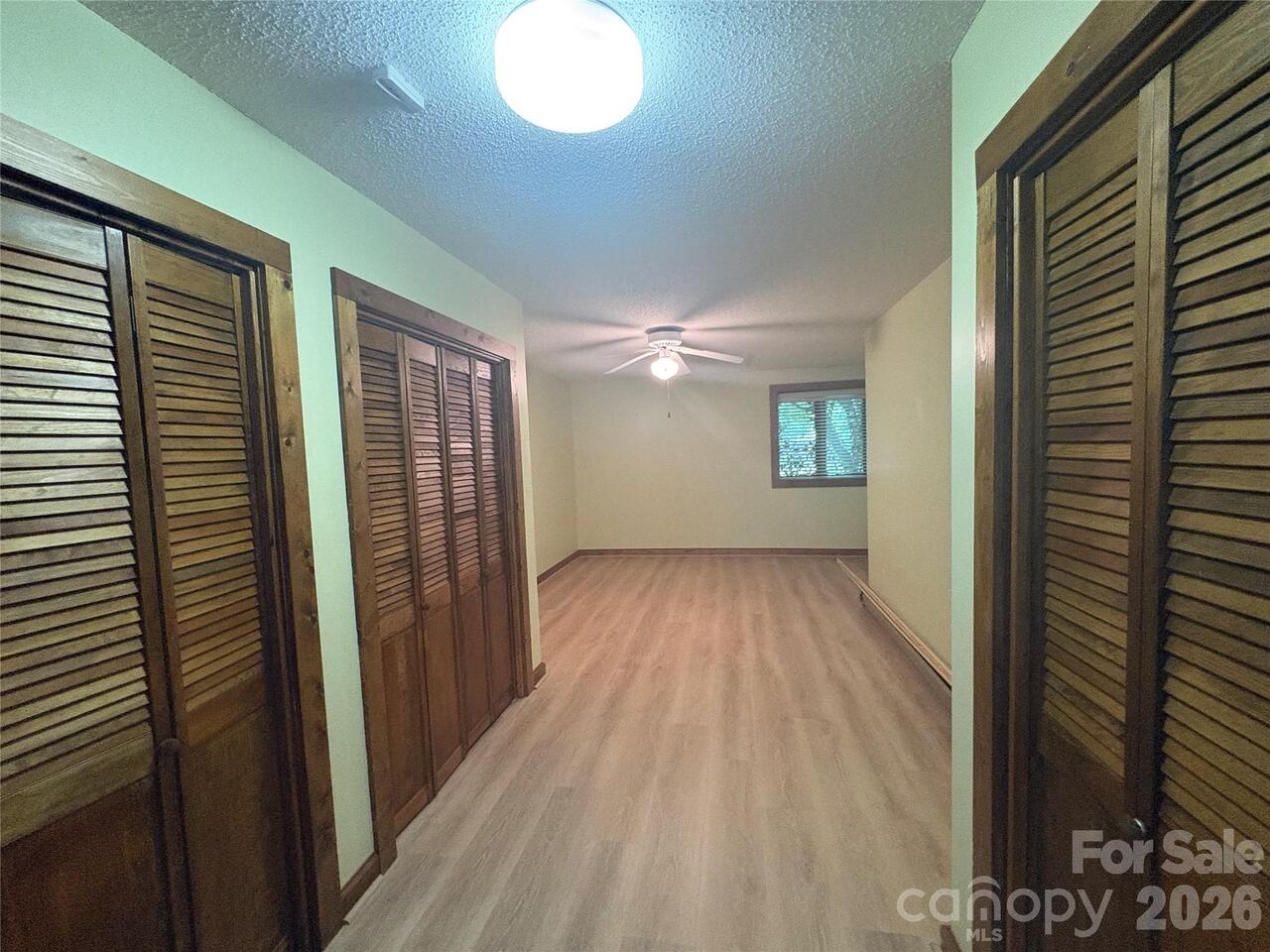 Listing Photo 26