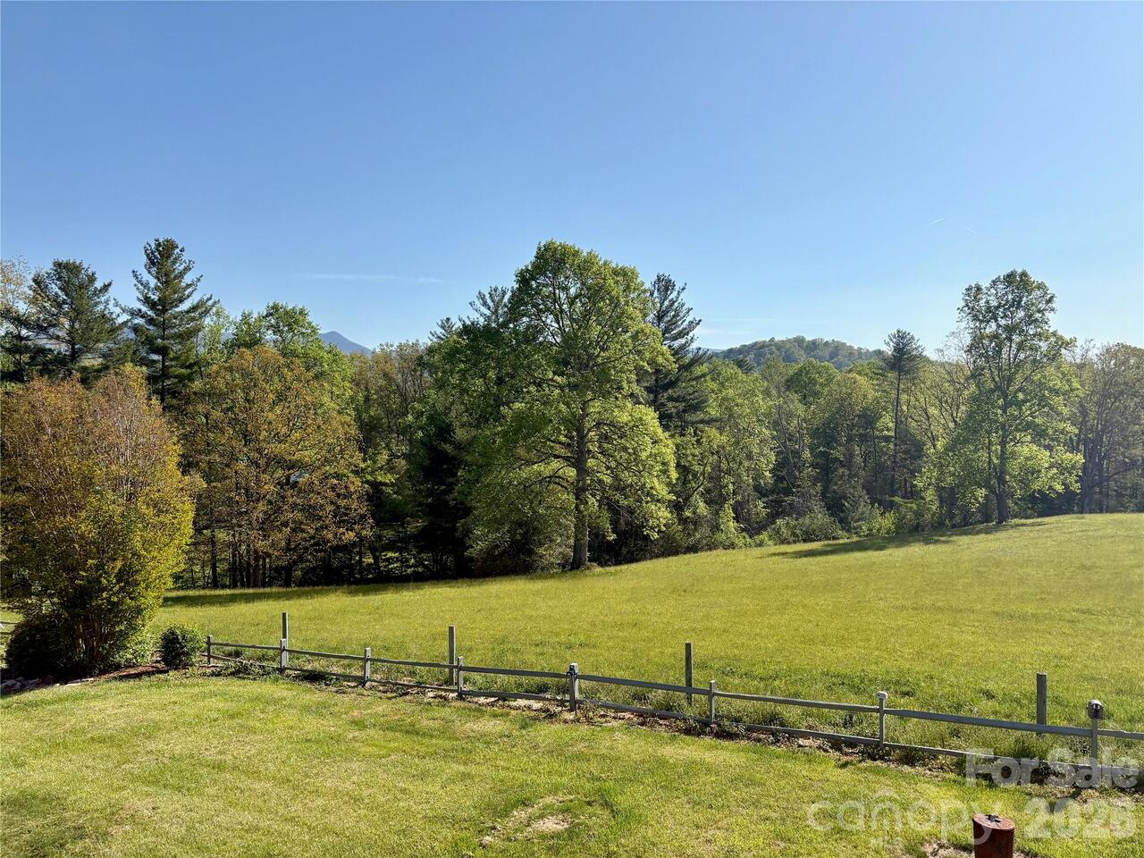 Listing Photo 28