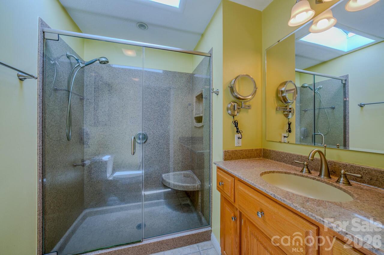 Listing Photo 23