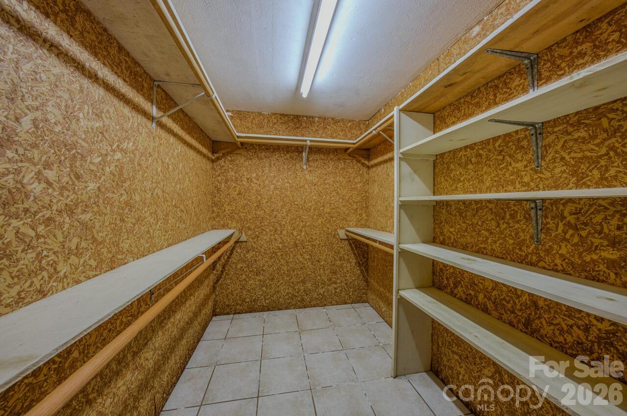 Listing Photo 35