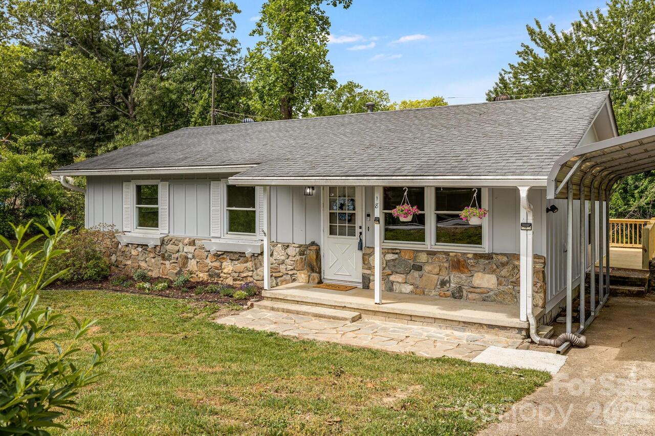 Listing Photo 1